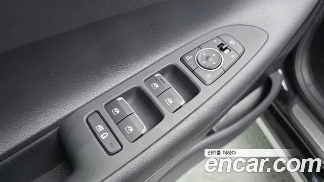Hyundai Grandeur 2021 thumb 2