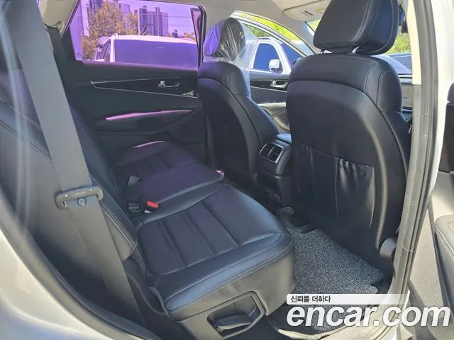 Kia Sorento 2015 thumb 4