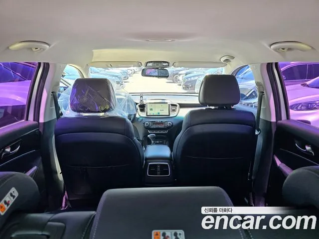 Kia Sorento 2015 thumb 10