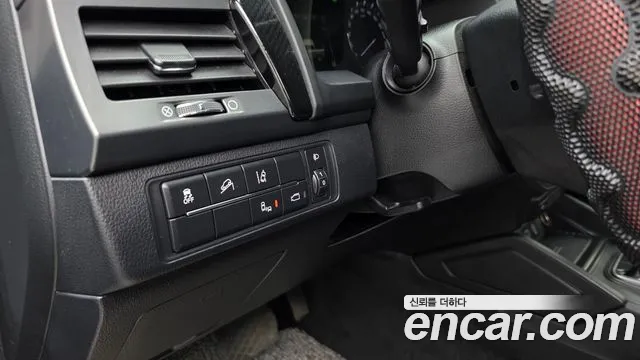 KGM Rexton 2021 thumb 7