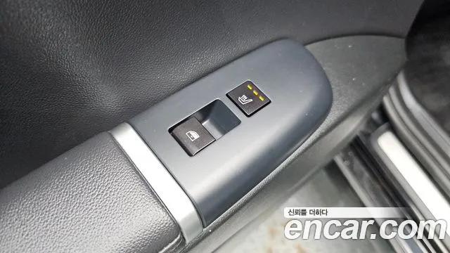 Hyundai Grandeur 2023 thumb 9