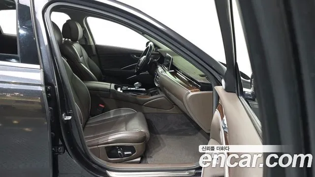 Kia K9 2018 thumb 10