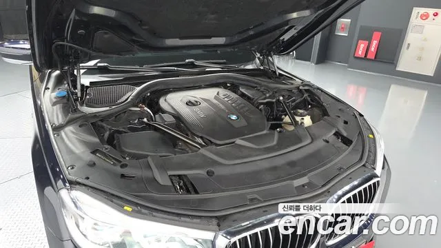BMW 7 серии 2017 thumb 8