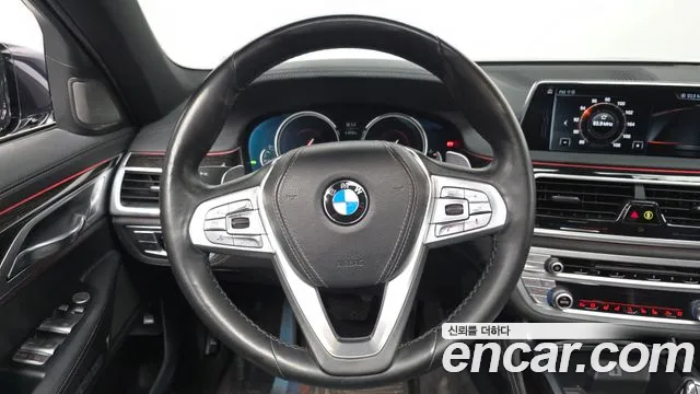 BMW 7 серии 2017 thumb 3