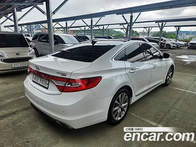 Hyundai Grandeur 2015 thumb 2