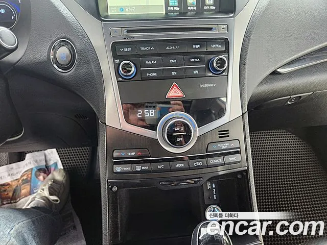 Hyundai Grandeur 2015 thumb 6