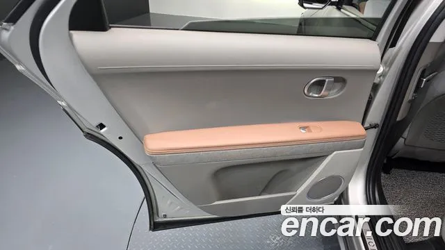 Hyundai Ioniq5 2021 thumb 10