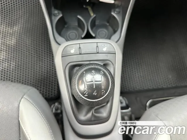 Kia Morning 2017 thumb 5