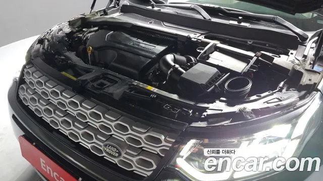 Land Rover Discovery Sport 2022 thumb 9