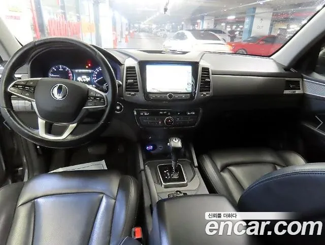 KGM Rexton 2019 thumb 10