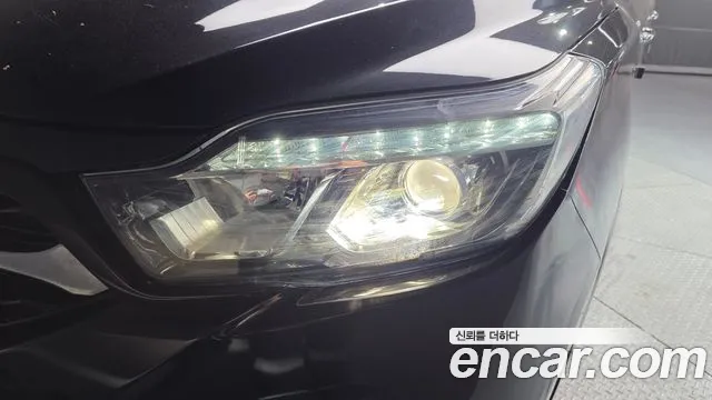 KGM Rexton 2020 thumb 8