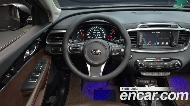 Kia Sorento 2015 thumb 8