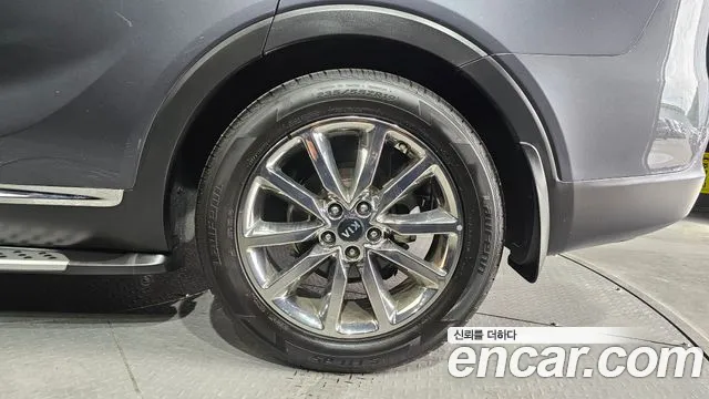 Kia Sorento 2015 thumb 4