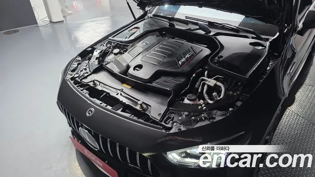 Mercedes-Benz AMG GT 2023 thumb 8