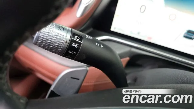 Genesis G90 2022 thumb 7