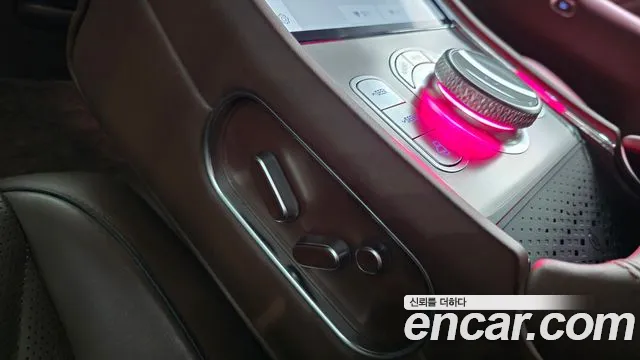 Genesis G90 2022 thumb 2