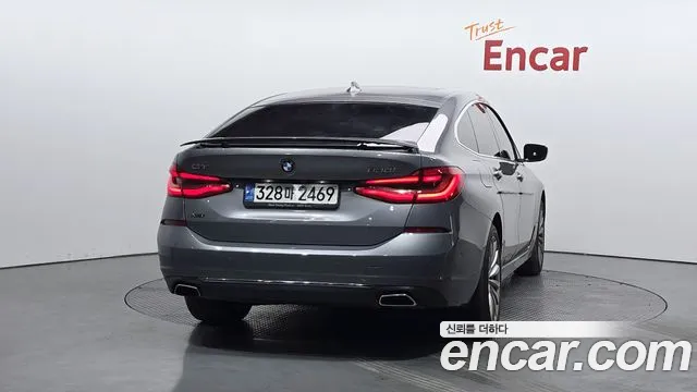 BMW 6 серии Gran Turismo 2022 thumb 9