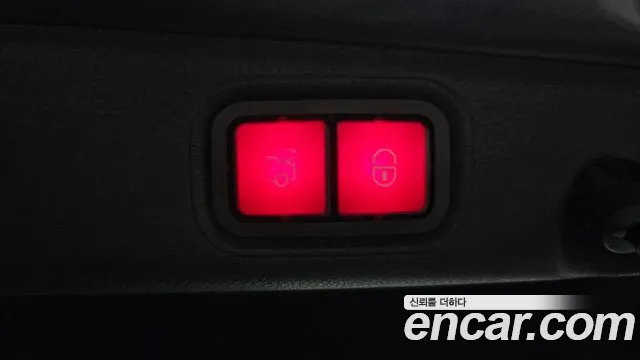 Mercedes-Benz E-Class 2020 thumb 5