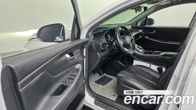 Hyundai Santa Fe 2021 thumb 3