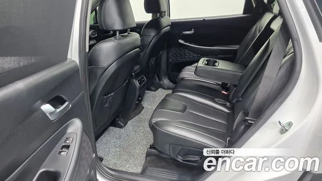Hyundai Santa Fe 2021 thumb 8
