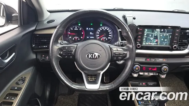 Kia Stonic 2018 thumb 10