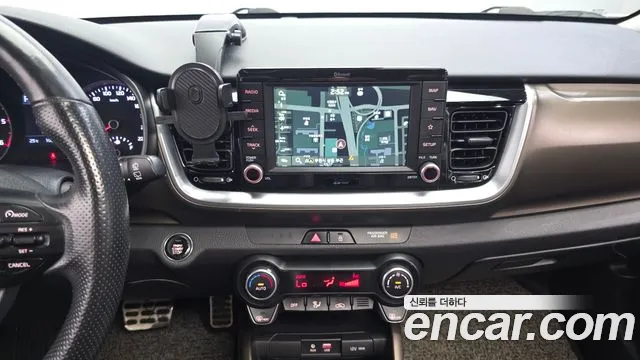Kia Stonic 2018 thumb 11