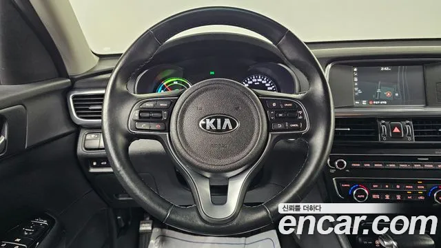 Kia K5 2016 thumb 9