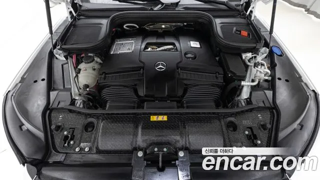 Mercedes-Benz GLS 2025 thumb 6
