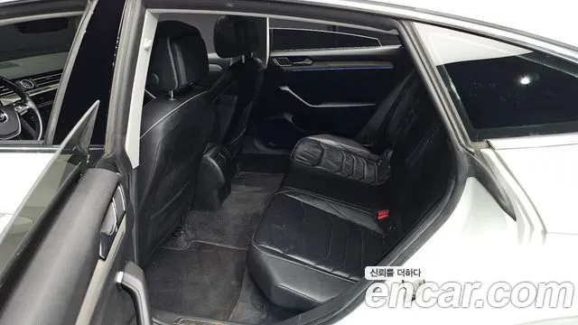 Volkswagen Arteon 2019 thumb 11
