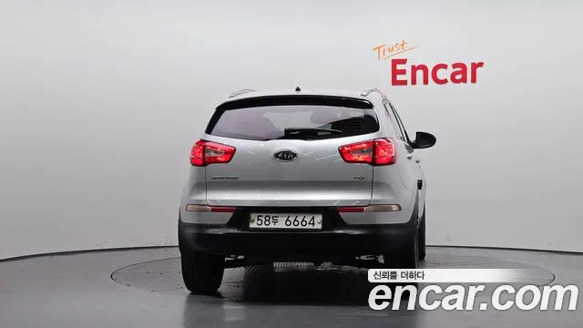 Kia Sportage 2011 thumb 11