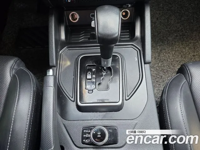 KGM Rexton 2021 thumb 7