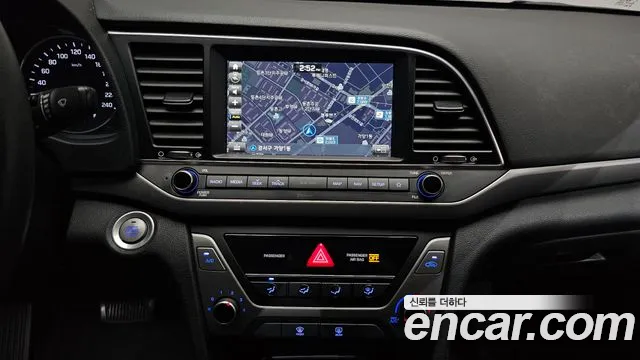 Hyundai Avante 2018 thumb 2