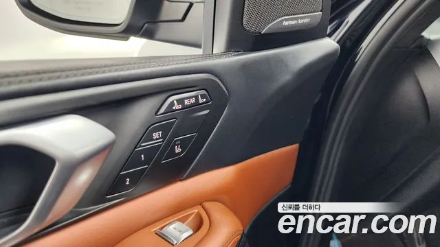 BMW X7 2022 thumb 2