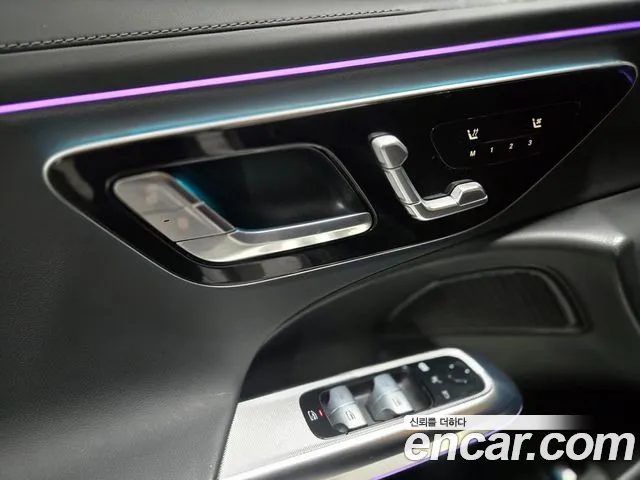 Mercedes-Benz E-Class 2025 thumb 10