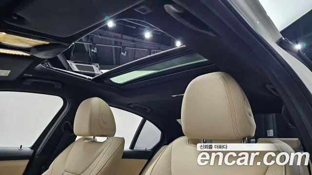 BMW 3 серии 2024 thumb 5