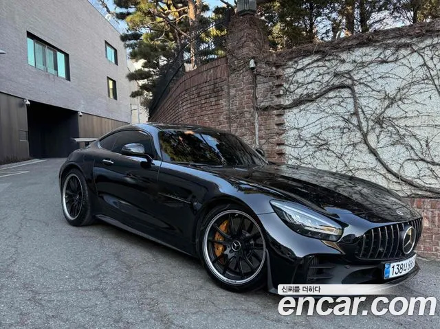 Mercedes-Benz AMG GT 2021 thumb 12
