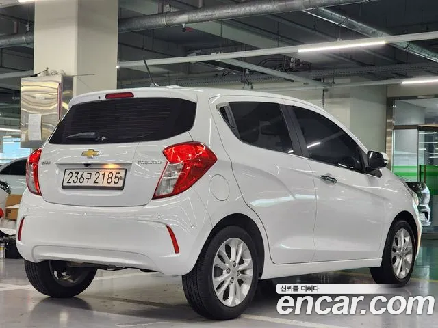 Chevrolet Spark 2019 thumb 10