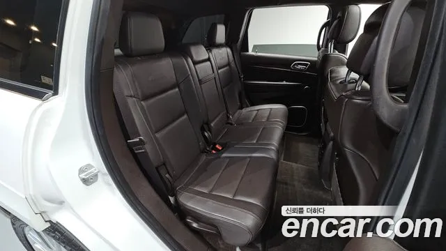 Jeep Grand Cherokee 2018 thumb 4