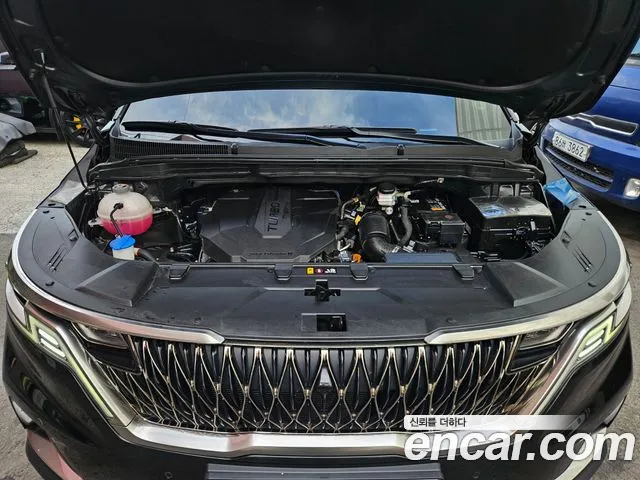 Kia Carnival 2021 thumb 11