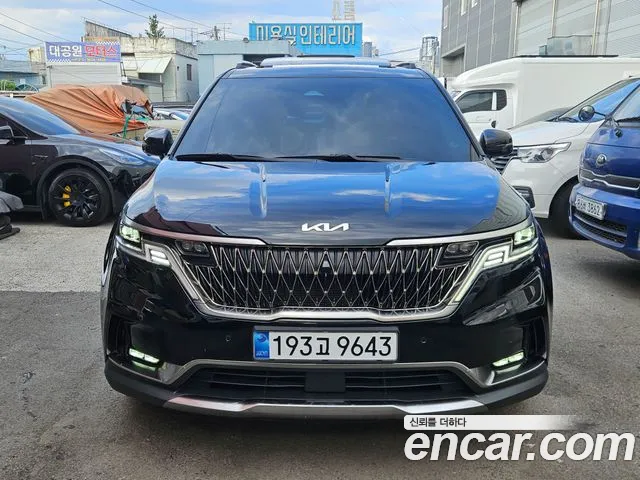 Kia Carnival 2021 thumb 4
