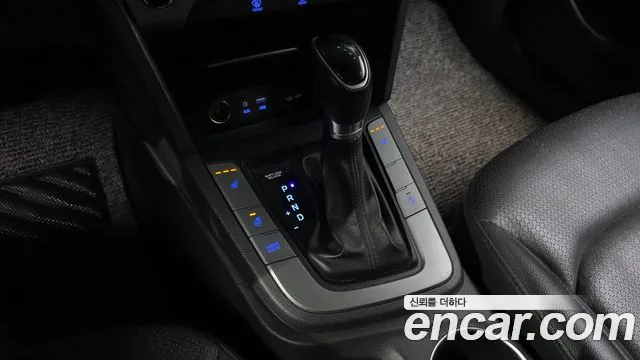 Hyundai AD 2015 thumb 12