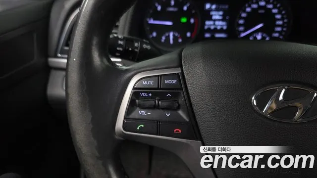 Hyundai AD 2015 thumb 9