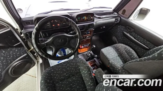 Hyundai Galloper 1999 thumb 2