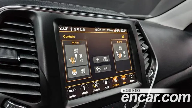 Jeep Cherokee 2019 thumb 3