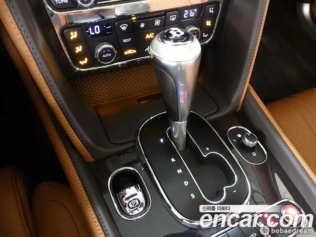 Bentley Flying Spur 2017 thumb 6