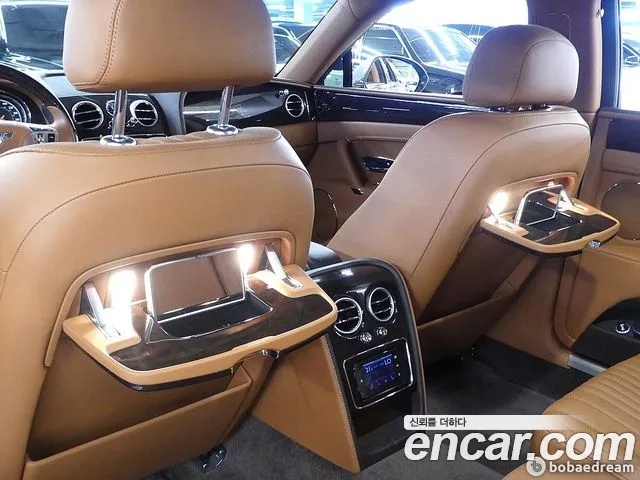 Bentley Flying Spur 2017 thumb 10