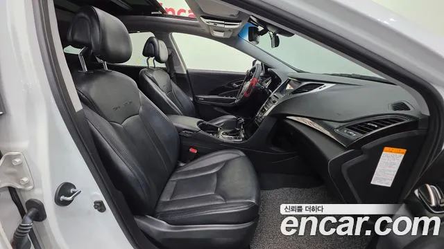 Hyundai Grandeur 2014 thumb 3