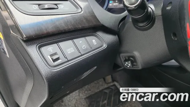 Hyundai Grandeur 2014 thumb 4