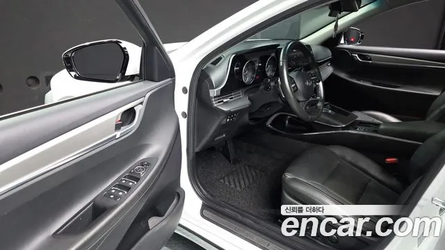 Hyundai Grandeur 2022 thumb 4