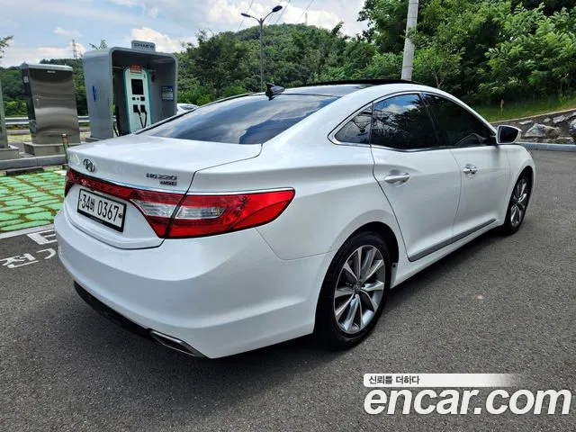 Hyundai Grandeur 2016 thumb 3